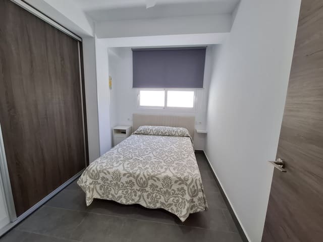 2 sypialnia Mieszkanie do wynajęcia w Ciudad Jardín - Tagarete - El Zapillo, Miasto Almería - 830 € (Ref: 9784462)