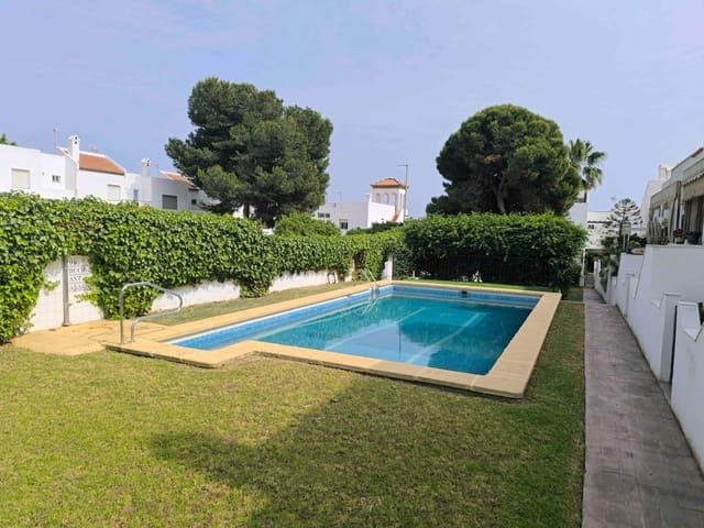 Casa de 3 habitaciones en Aguadulce (Almeria), Roquetas de Mar en venta con piscina garaje - 325.000 € (Ref: 9806869)