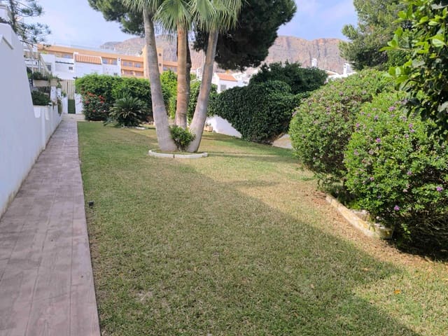 Casa de 3 habitaciones en Aguadulce (Almeria), Roquetas de Mar en venta con piscina garaje - 325.000 € (Ref: 9806869)