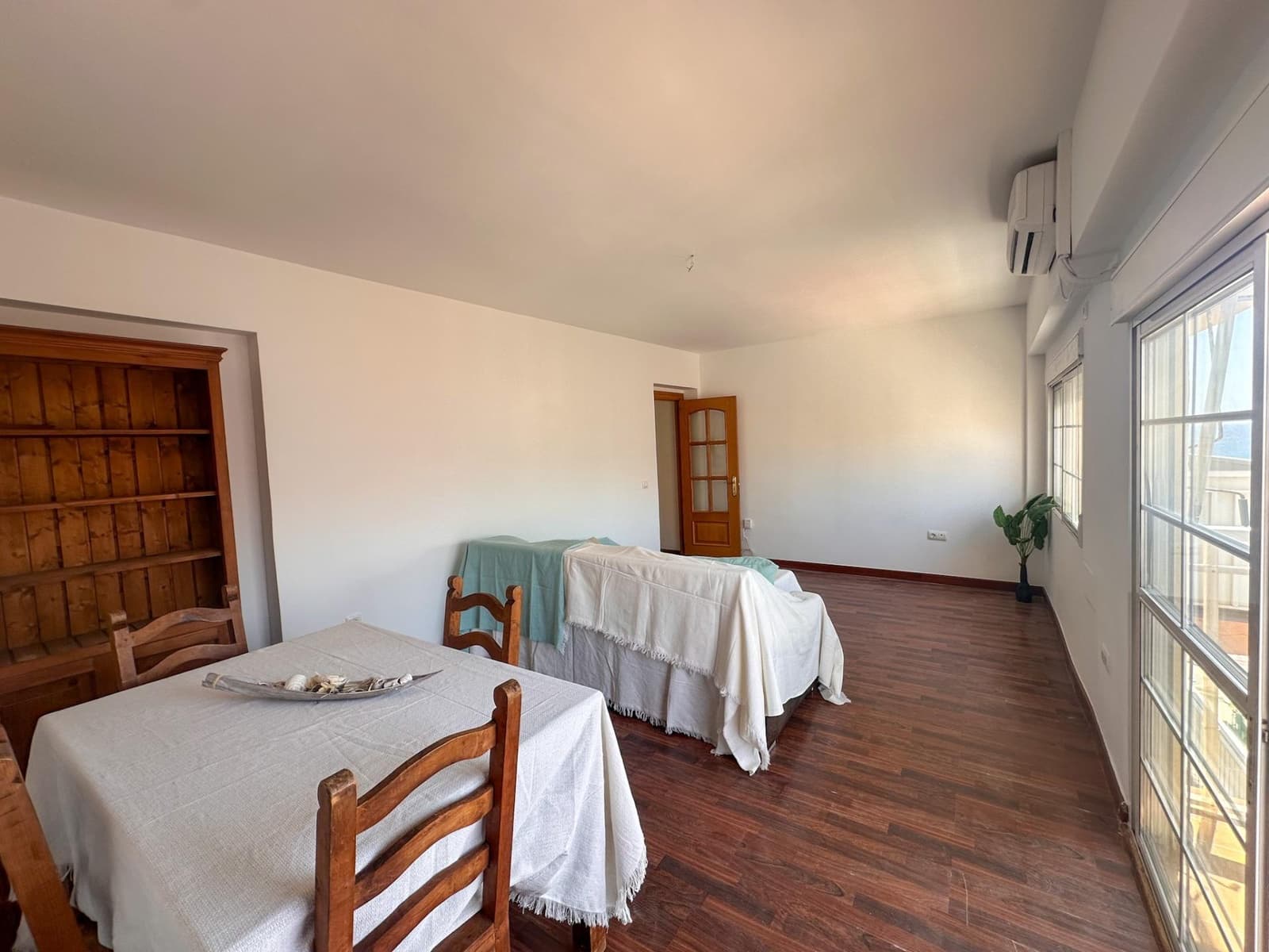 3 bedroom Flat for sale in Almeria city - € 243,500 (Ref: 9897330)