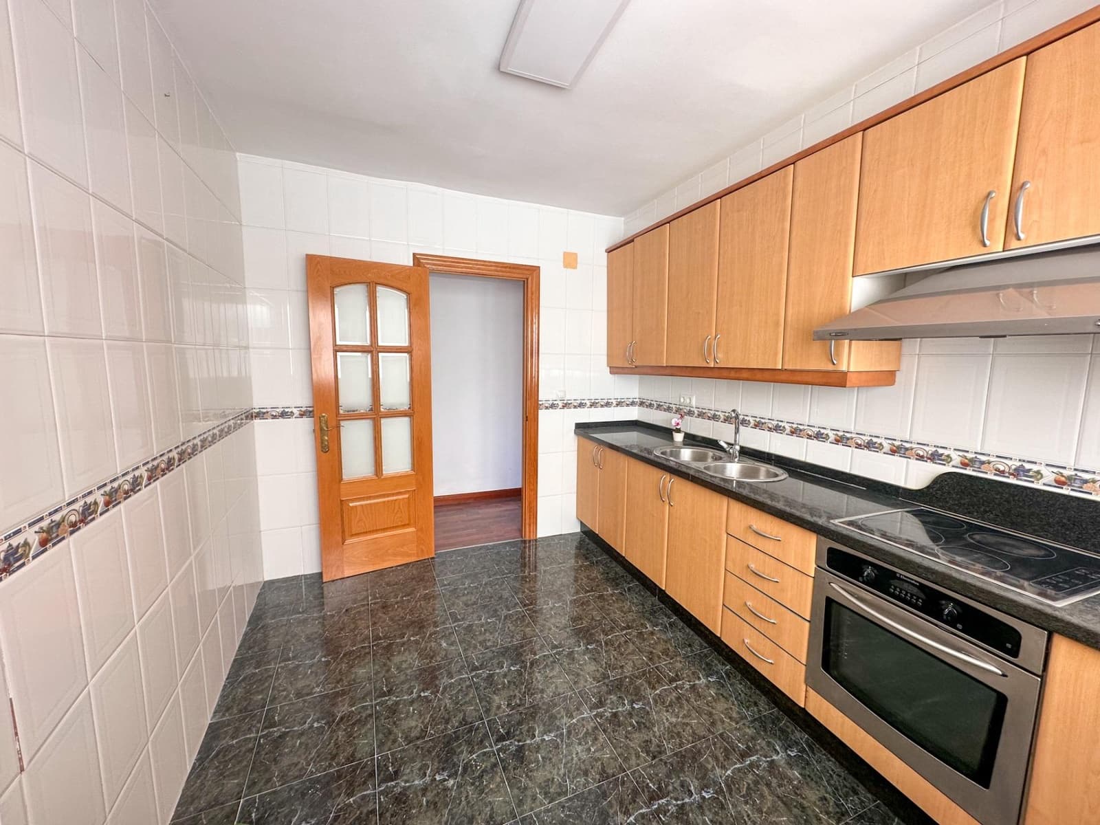 3 bedroom Flat for sale in Almeria city - € 243,500 (Ref: 9897330)