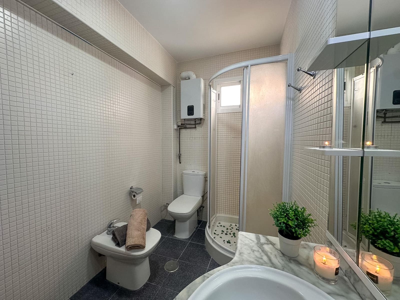 3 bedroom Flat for sale in Almeria city - € 243,500 (Ref: 9897330)