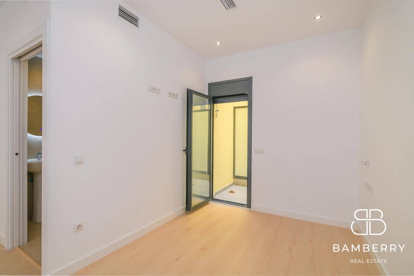 1 slaapkamer Loft te koop in Sant Boi de Llobregat - € 205.000 (Ref: 10043101)