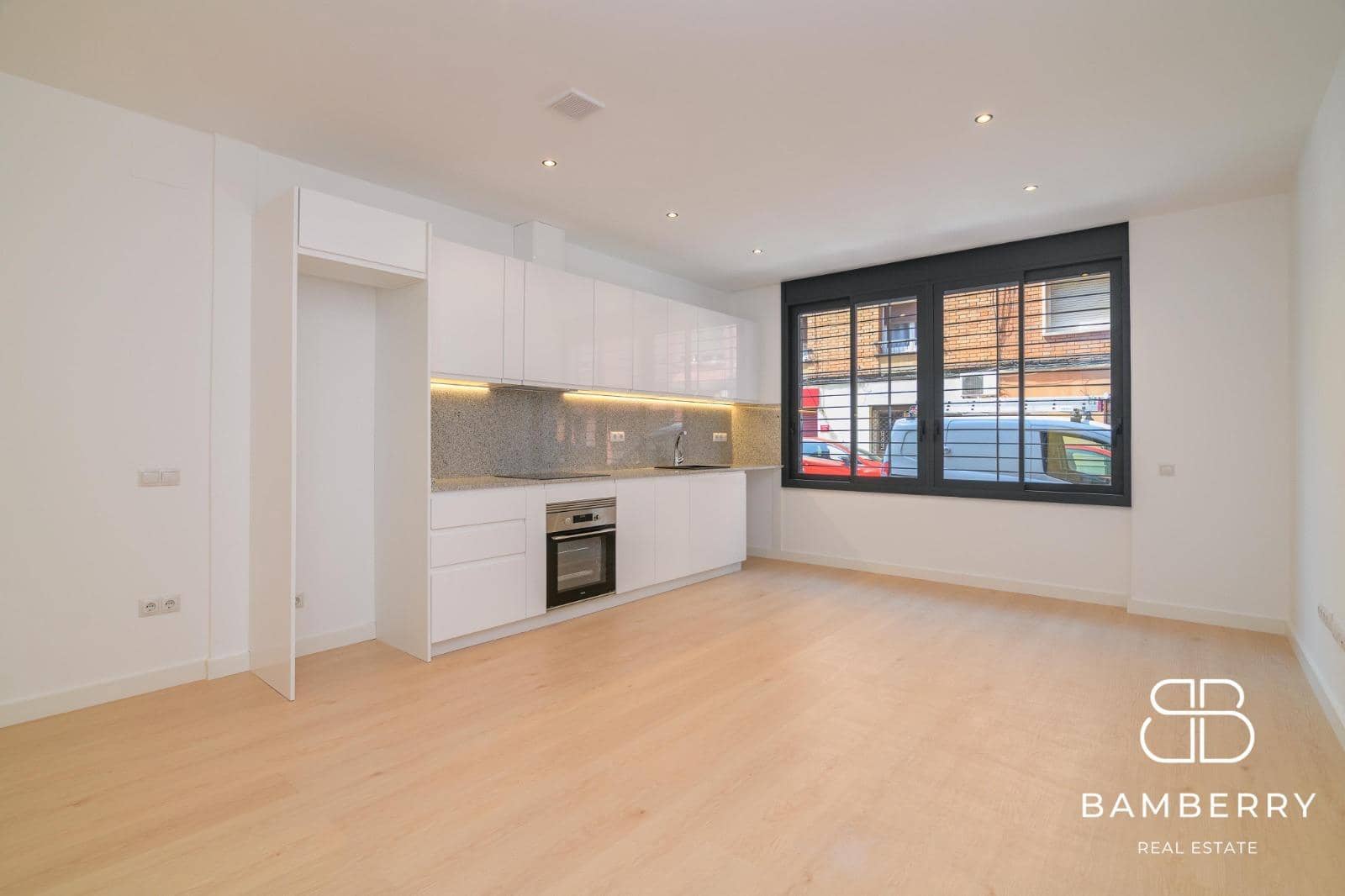 1 chambre Loft à vendre à Sant Boi de Llobregat - 205 000 € (Ref: 10043101)