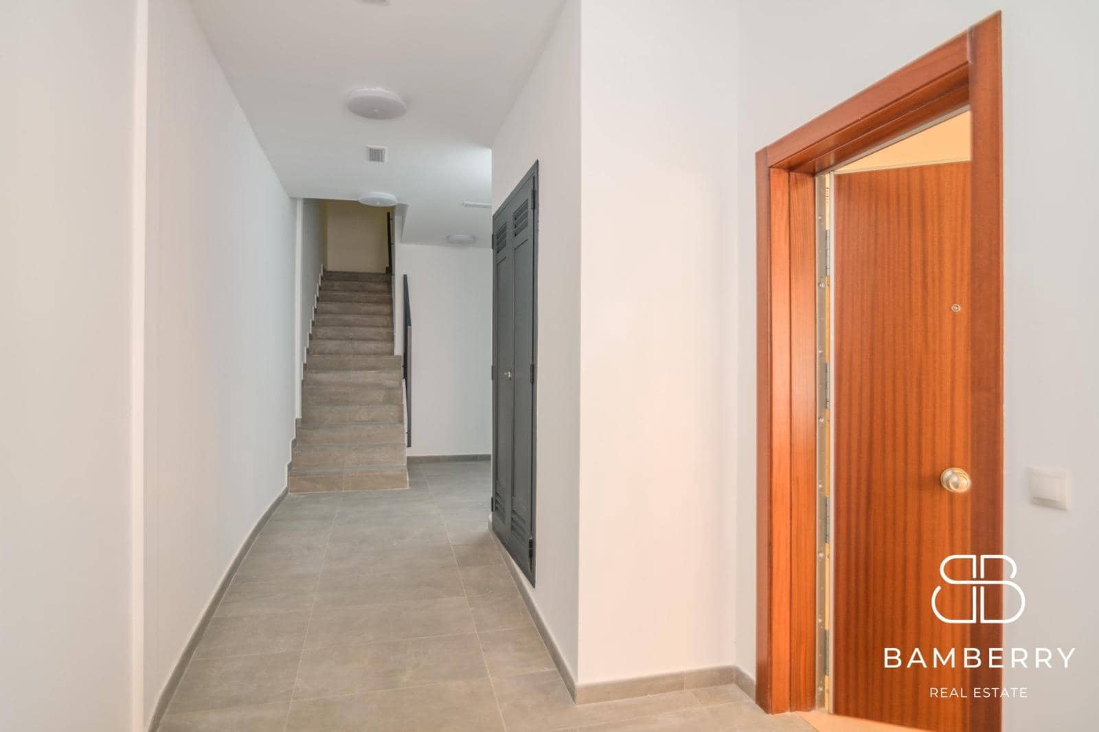 1 chambre Loft à vendre à Sant Boi de Llobregat - 205 000 € (Ref: 10043101)
