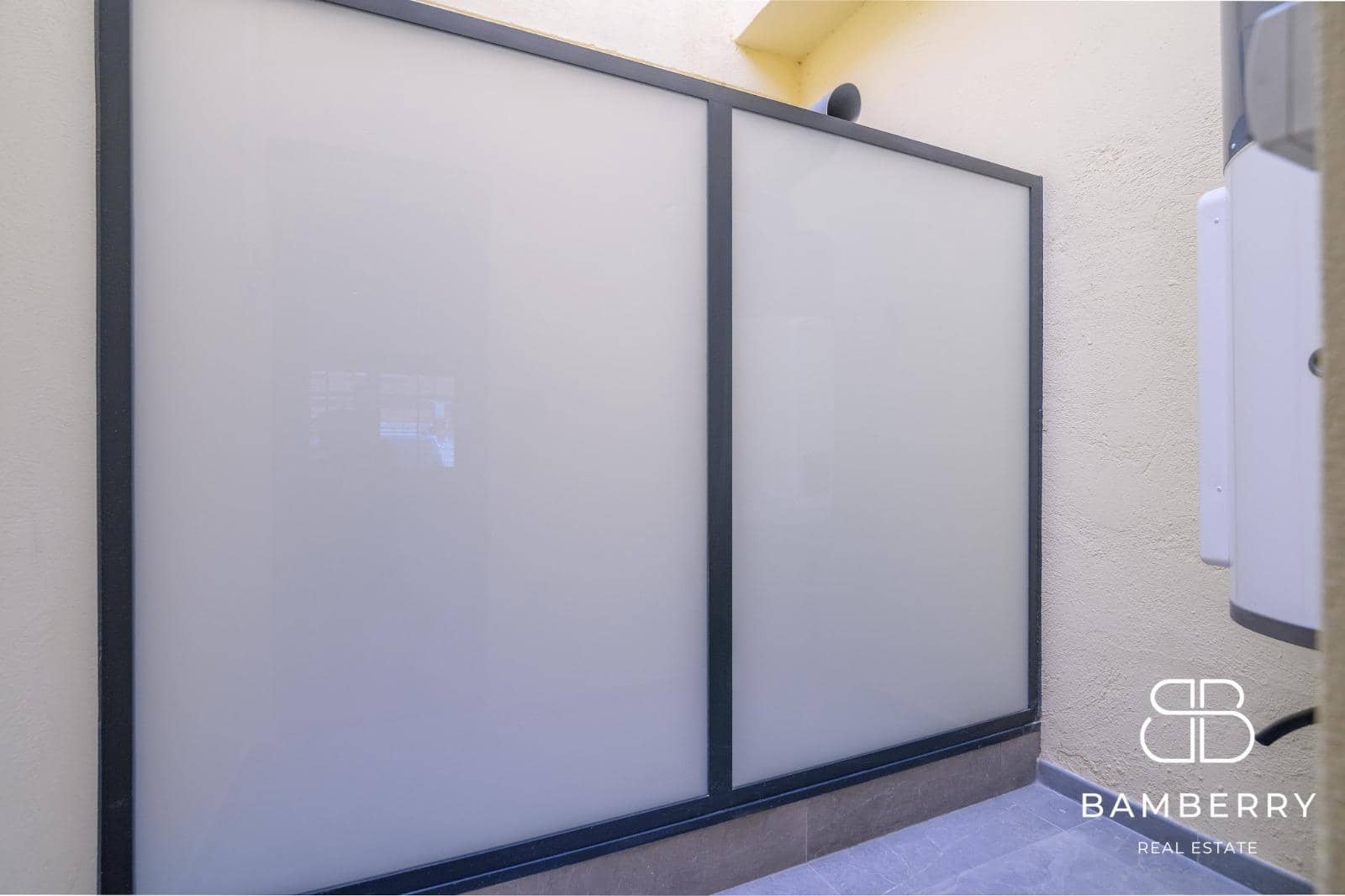 1 chambre Loft à vendre à Sant Boi de Llobregat - 205 000 € (Ref: 10043101)