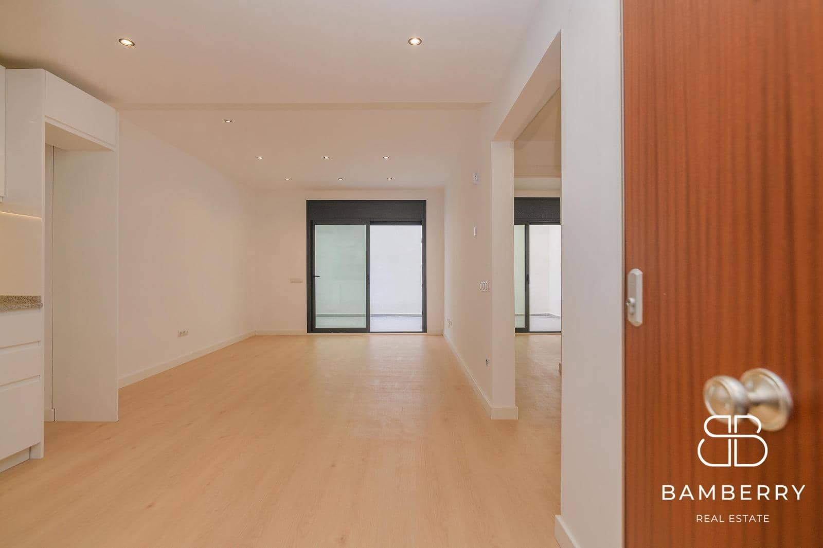 2 soveværelse Lejlighed til salg i Sant Boi de Llobregat - € 310.000 (Ref: 10043102)