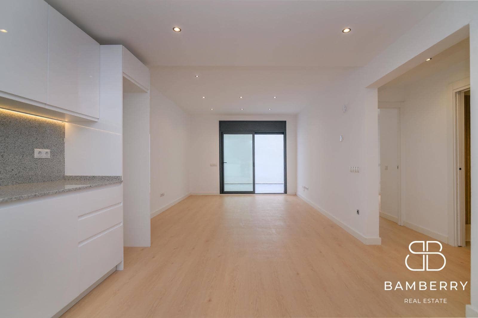 2 soveværelse Lejlighed til salg i Sant Boi de Llobregat - € 310.000 (Ref: 10043102)