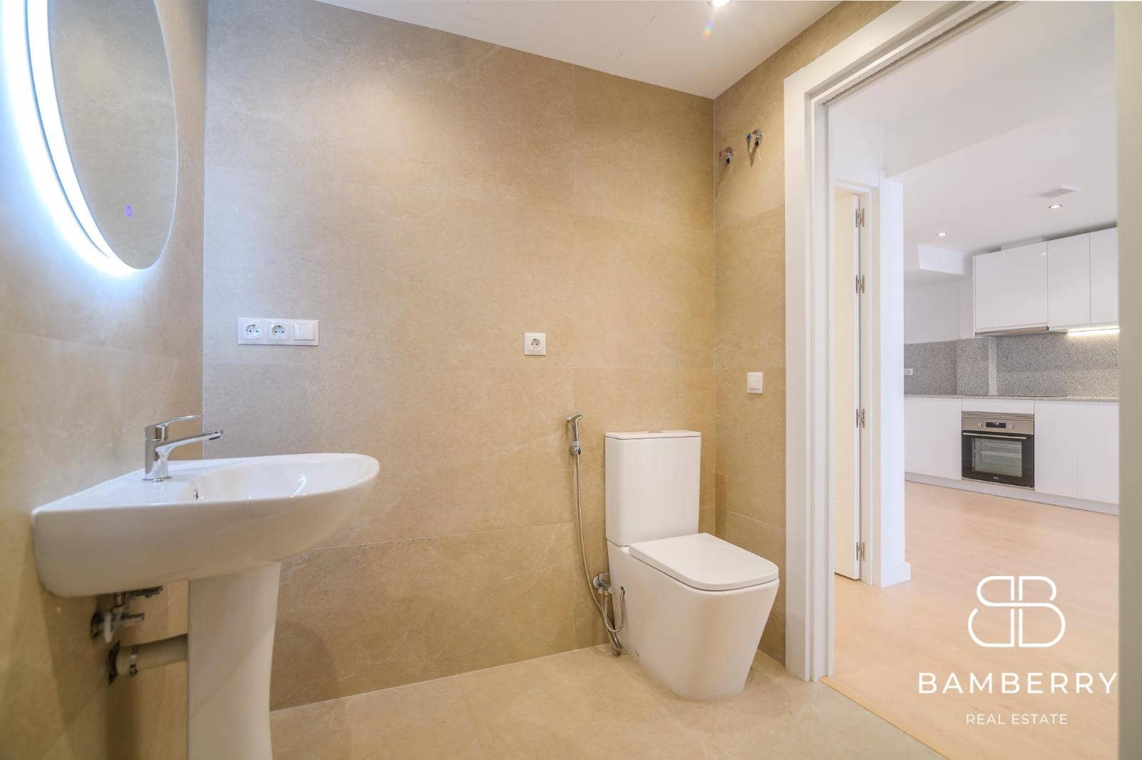 2 soveværelse Lejlighed til salg i Sant Boi de Llobregat - € 310.000 (Ref: 10043102)
