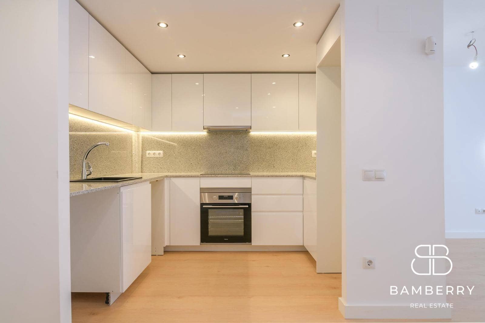 2 sypialnia Mieszkanie na sprzedaż w Sant Boi de Llobregat - 279 000 € (Ref: 10044877)