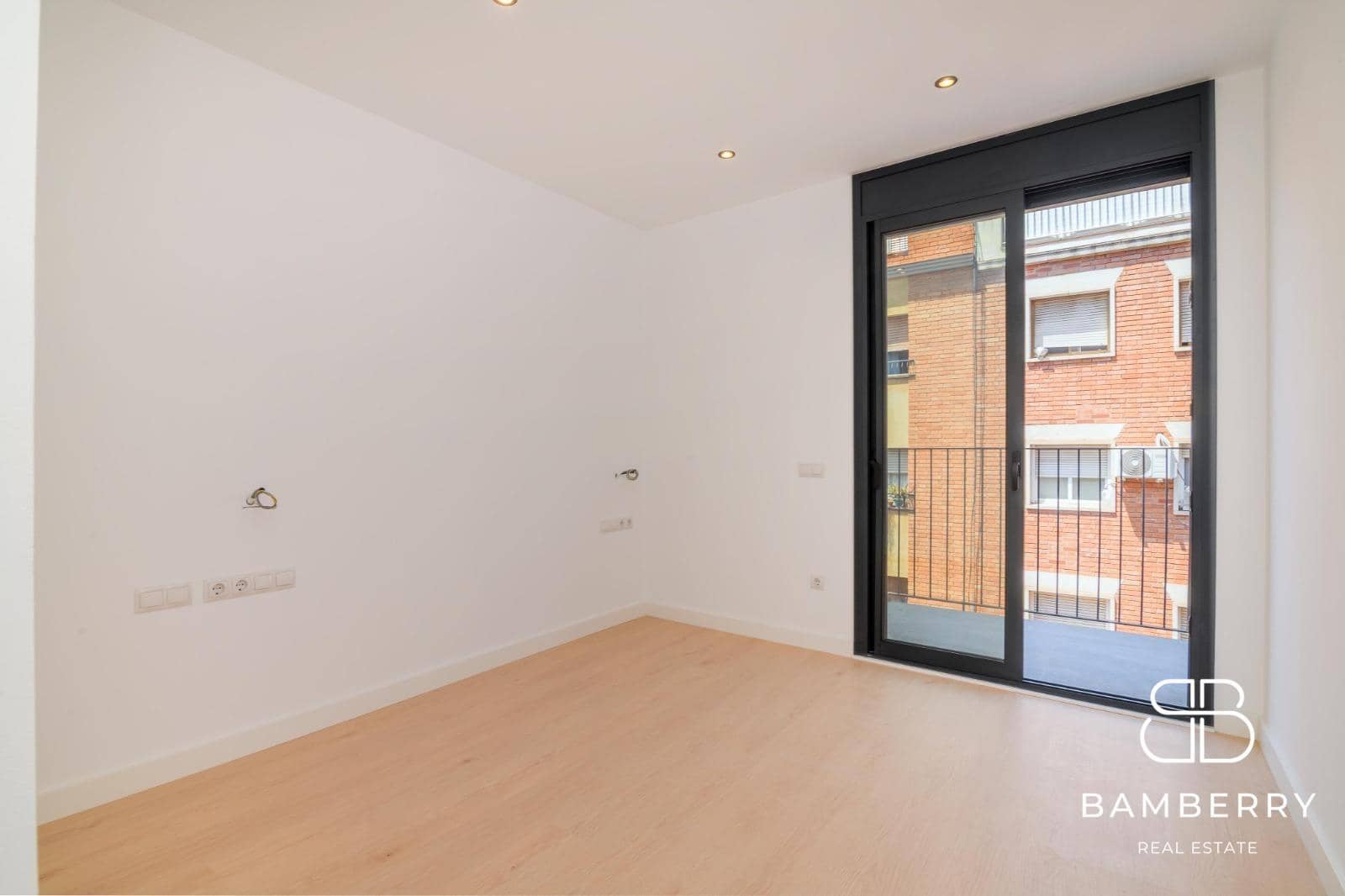 3 sypialnia Penthouse na sprzedaż w Sant Boi de Llobregat - 435 000 € (Ref: 10047401)