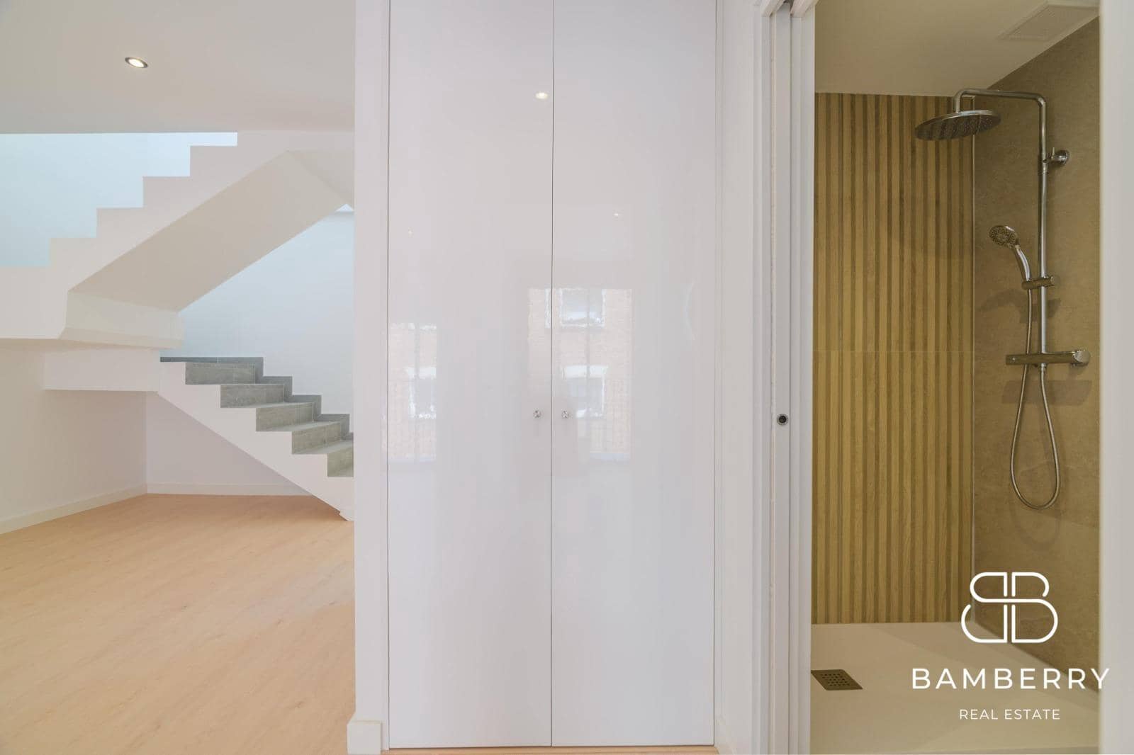 3 sypialnia Penthouse na sprzedaż w Sant Boi de Llobregat - 435 000 € (Ref: 10047401)