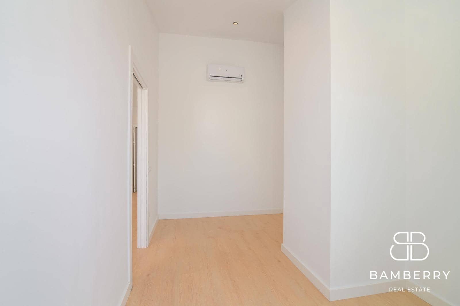 3 sypialnia Penthouse na sprzedaż w Sant Boi de Llobregat - 435 000 € (Ref: 10047401)