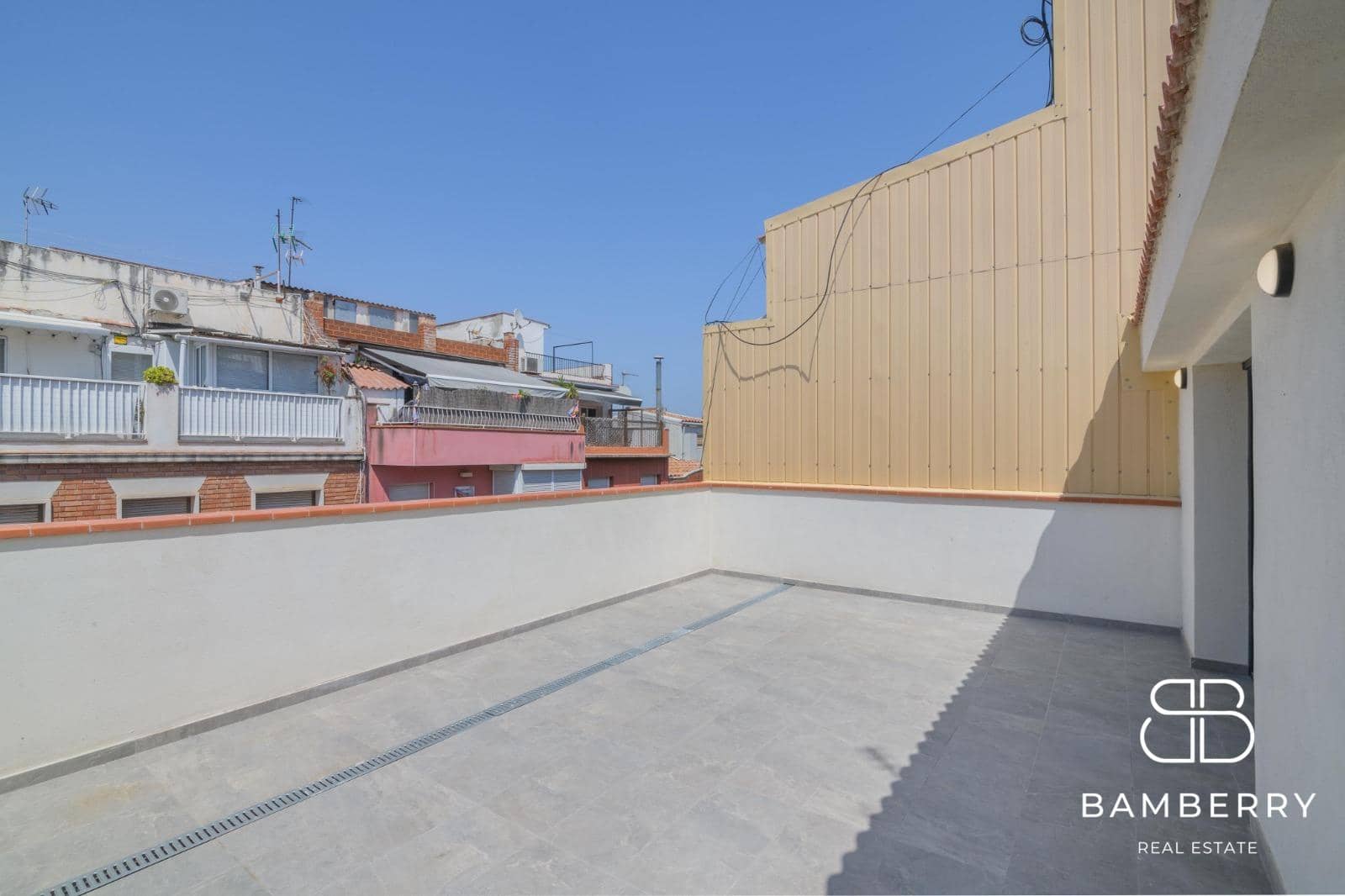 3 sypialnia Penthouse na sprzedaż w Sant Boi de Llobregat - 435 000 € (Ref: 10047401)