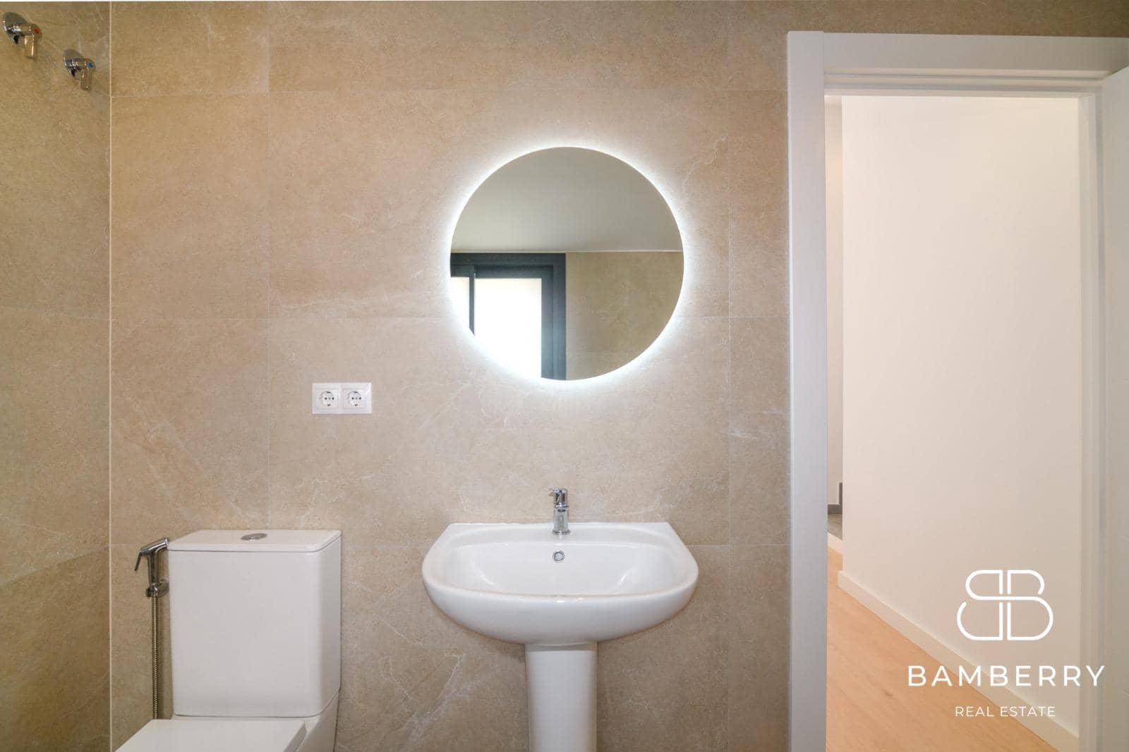 3 sypialnia Penthouse na sprzedaż w Sant Boi de Llobregat - 435 000 € (Ref: 10047401)
