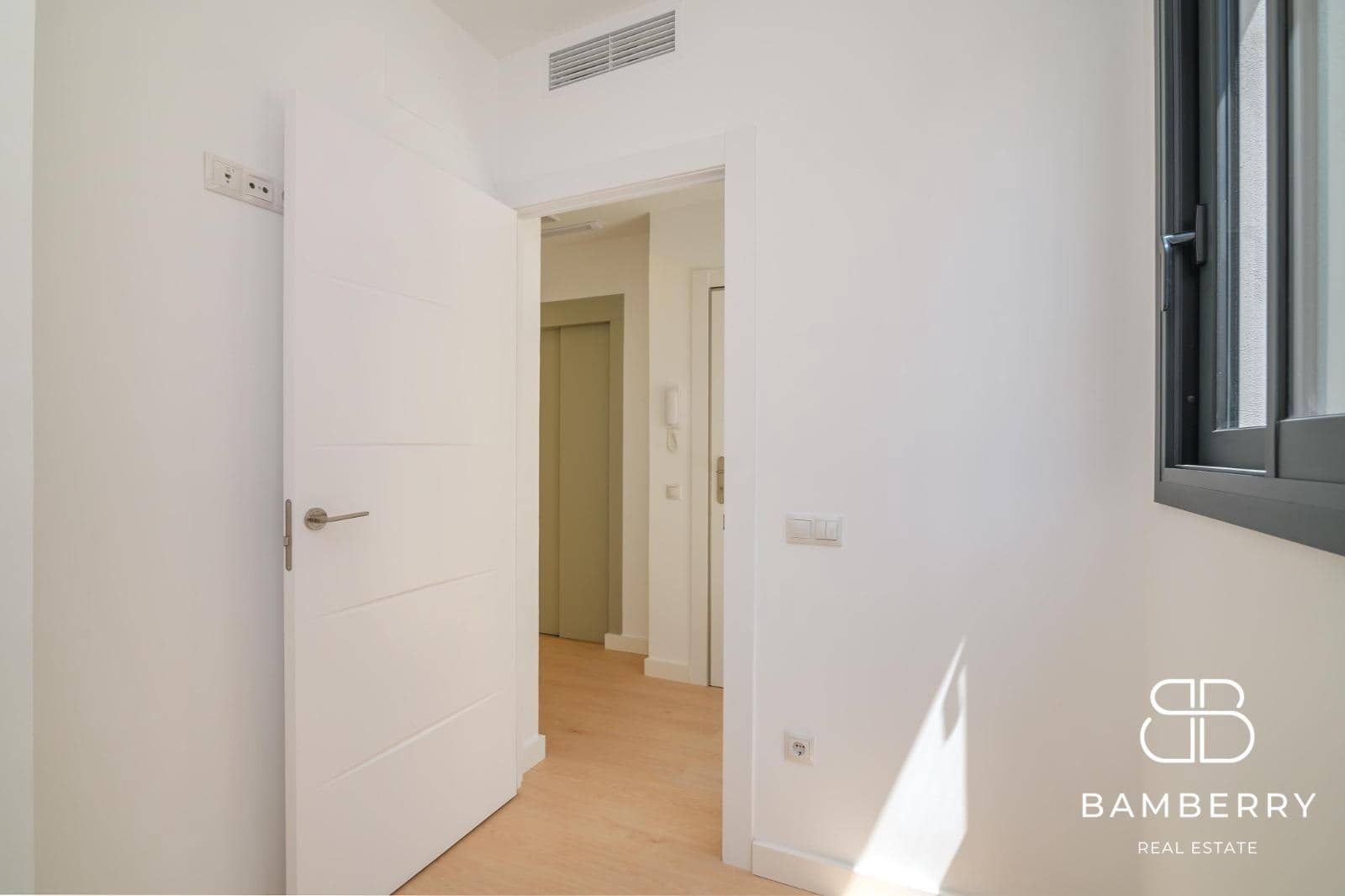 3 sypialnia Penthouse na sprzedaż w Sant Boi de Llobregat - 435 000 € (Ref: 10047401)