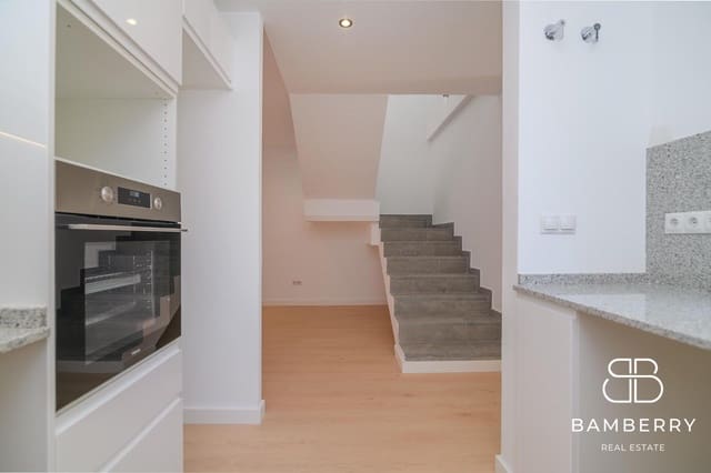 3 sypialnia Penthouse na sprzedaż w Sant Boi de Llobregat - 435 000 € (Ref: 10047401)