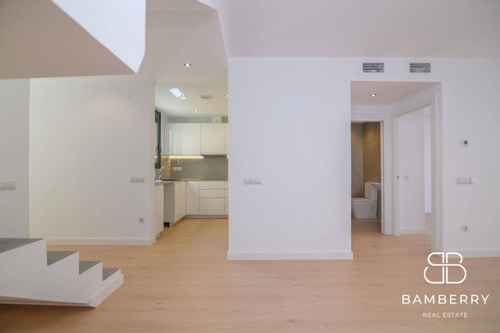 3 sypialnia Penthouse na sprzedaż w Sant Boi de Llobregat - 435 000 € (Ref: 10047401)