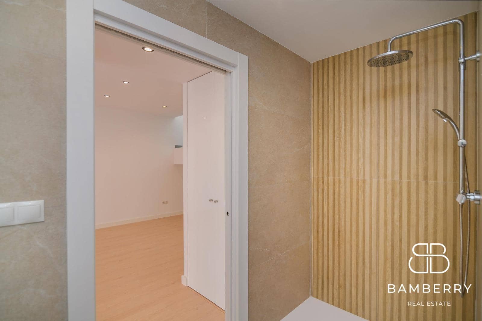 3 sypialnia Penthouse na sprzedaż w Sant Boi de Llobregat - 435 000 € (Ref: 10047401)