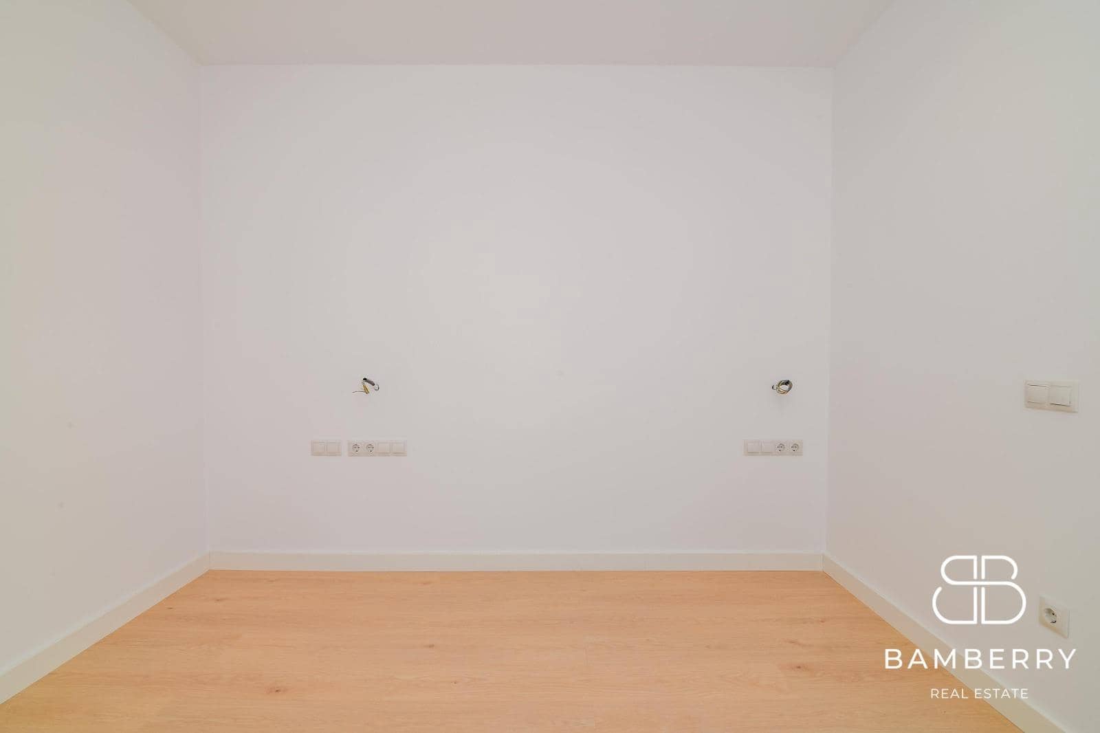 3 sypialnia Penthouse na sprzedaż w Sant Boi de Llobregat - 435 000 € (Ref: 10047401)