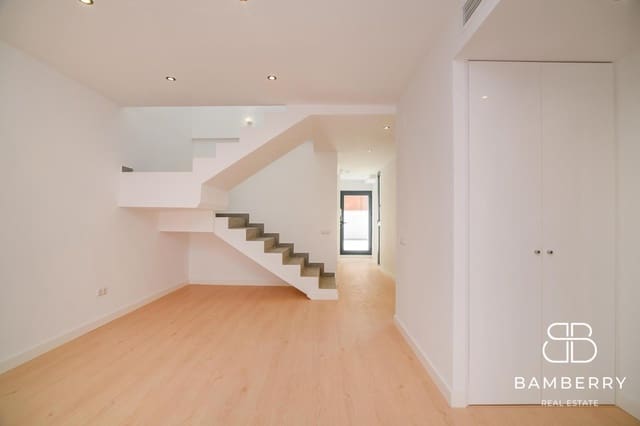 3 sypialnia Penthouse na sprzedaż w Sant Boi de Llobregat - 435 000 € (Ref: 10047401)