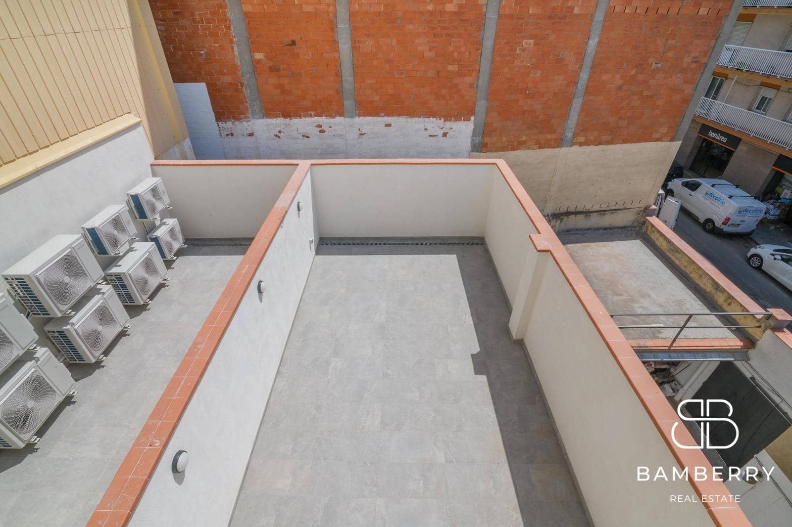 3 sypialnia Penthouse na sprzedaż w Sant Boi de Llobregat - 435 000 € (Ref: 10047401)