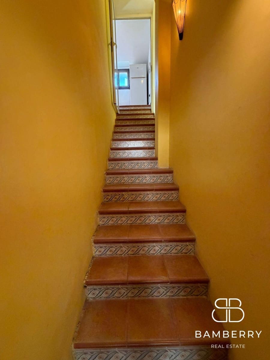 6 Zimmer Villa zu verkaufen in Castelldefels - 669.000 € (Ref: 10047403)