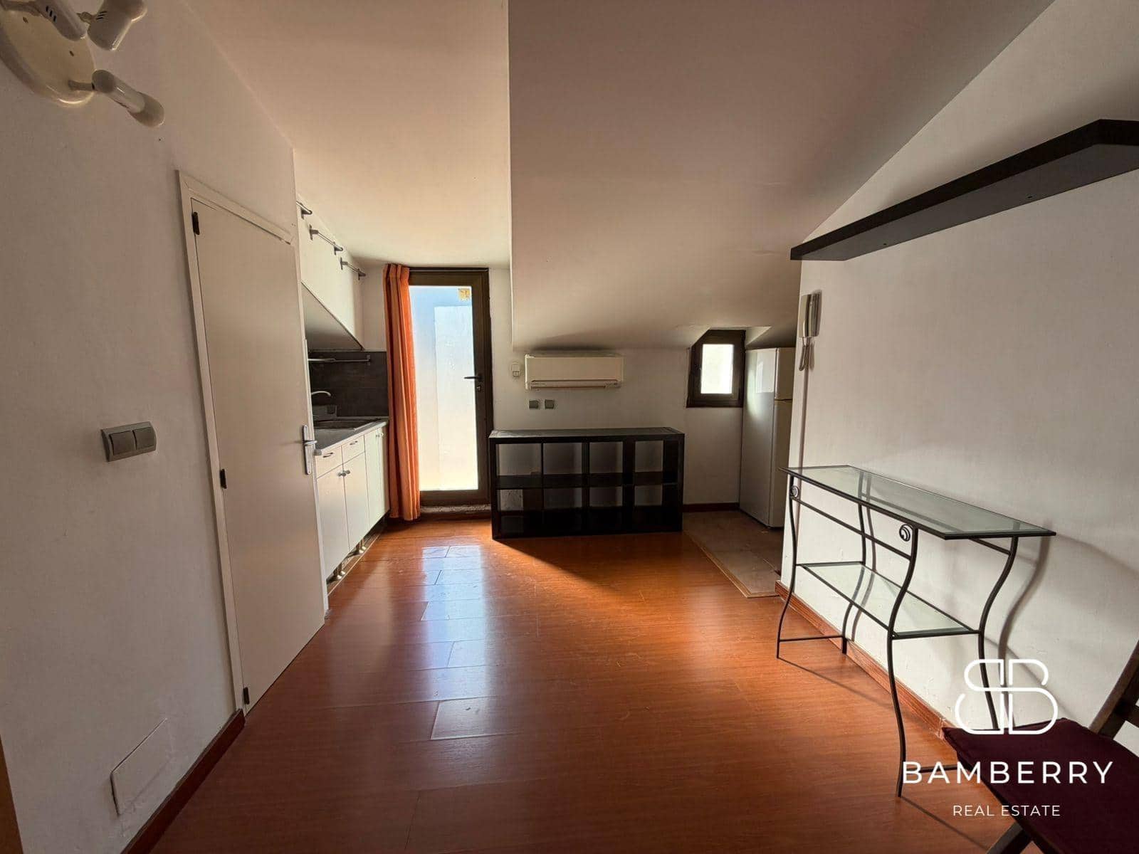 6 bedroom Villa for sale in Castelldefels - € 669,000 (Ref: 10047403)