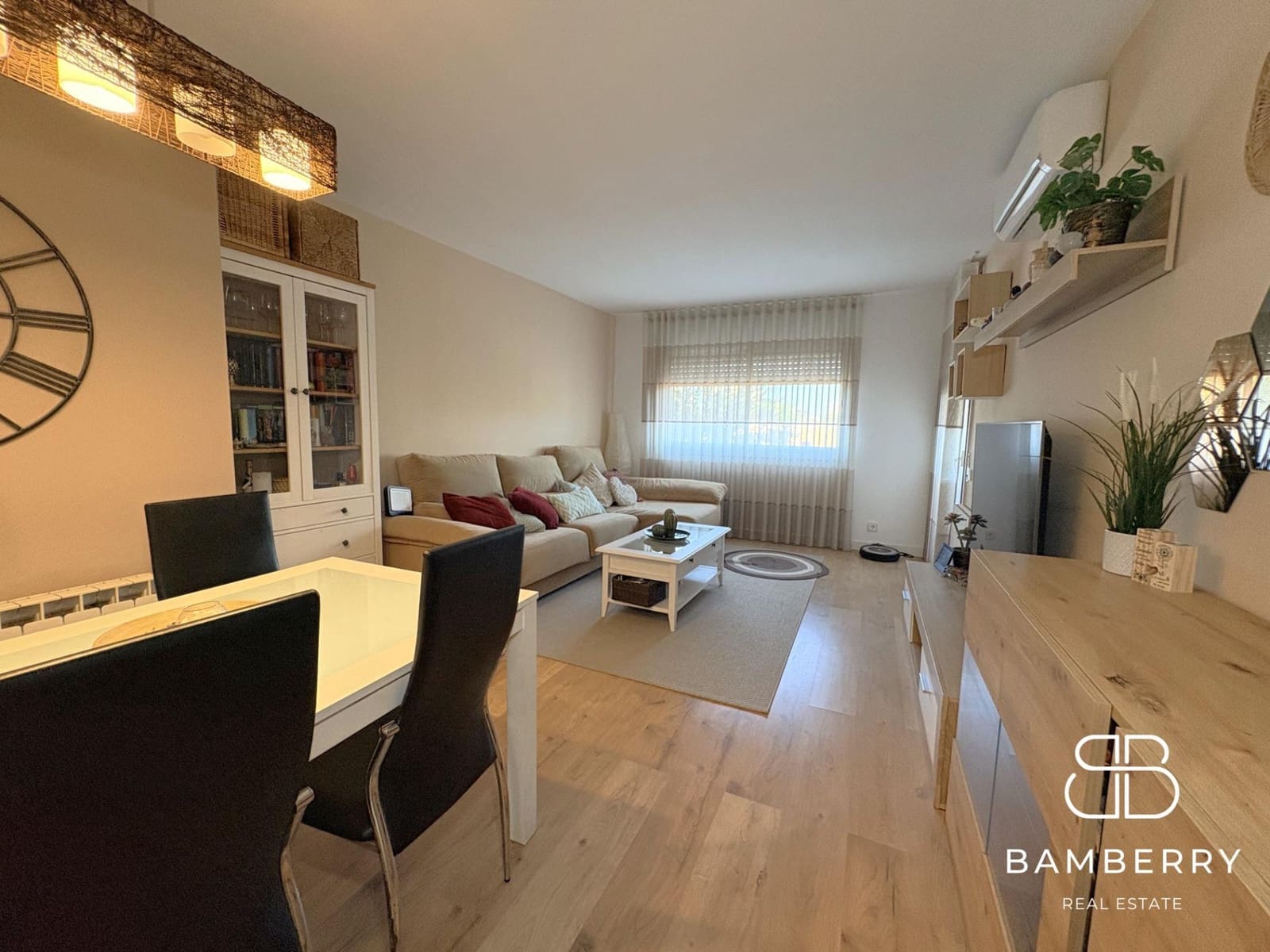 3 bedroom Flat for sale in Sant Joan Despi - € 499,900 (Ref: 10109764)
