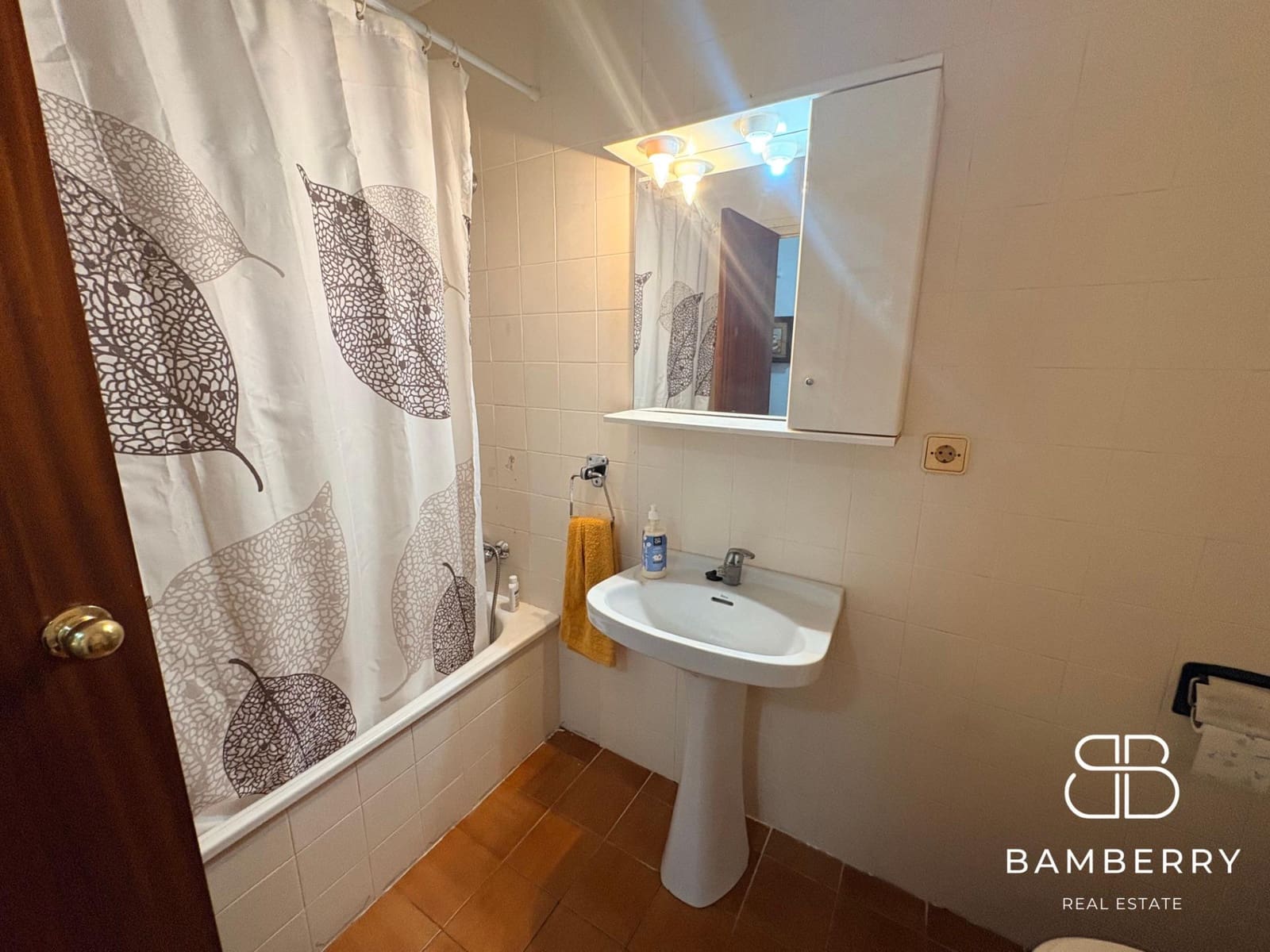 1 bedroom Flat for sale in Lloret de Mar with pool - € 147,000 (Ref: 10115940)