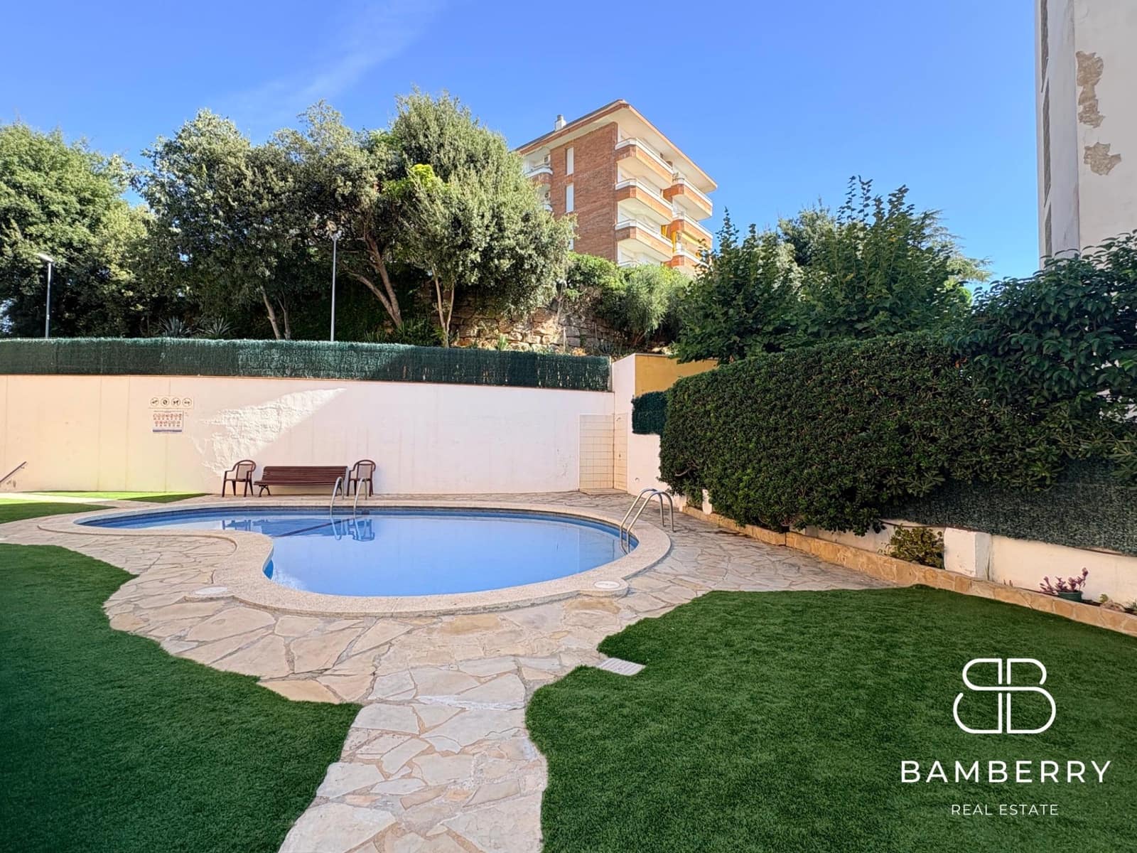 1 bedroom Flat for sale in Lloret de Mar with pool - € 147,000 (Ref: 10115940)
