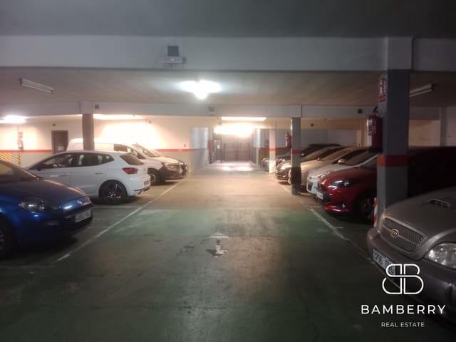 Garaje en El Prat de Llobregat en venta - 30.000 € (Ref: 10159772)