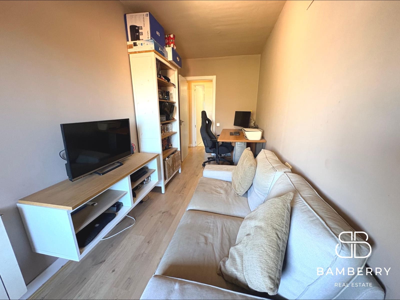 3 bedroom Flat for sale in Sant Joan Despi - € 499,900 (Ref: 10183196)