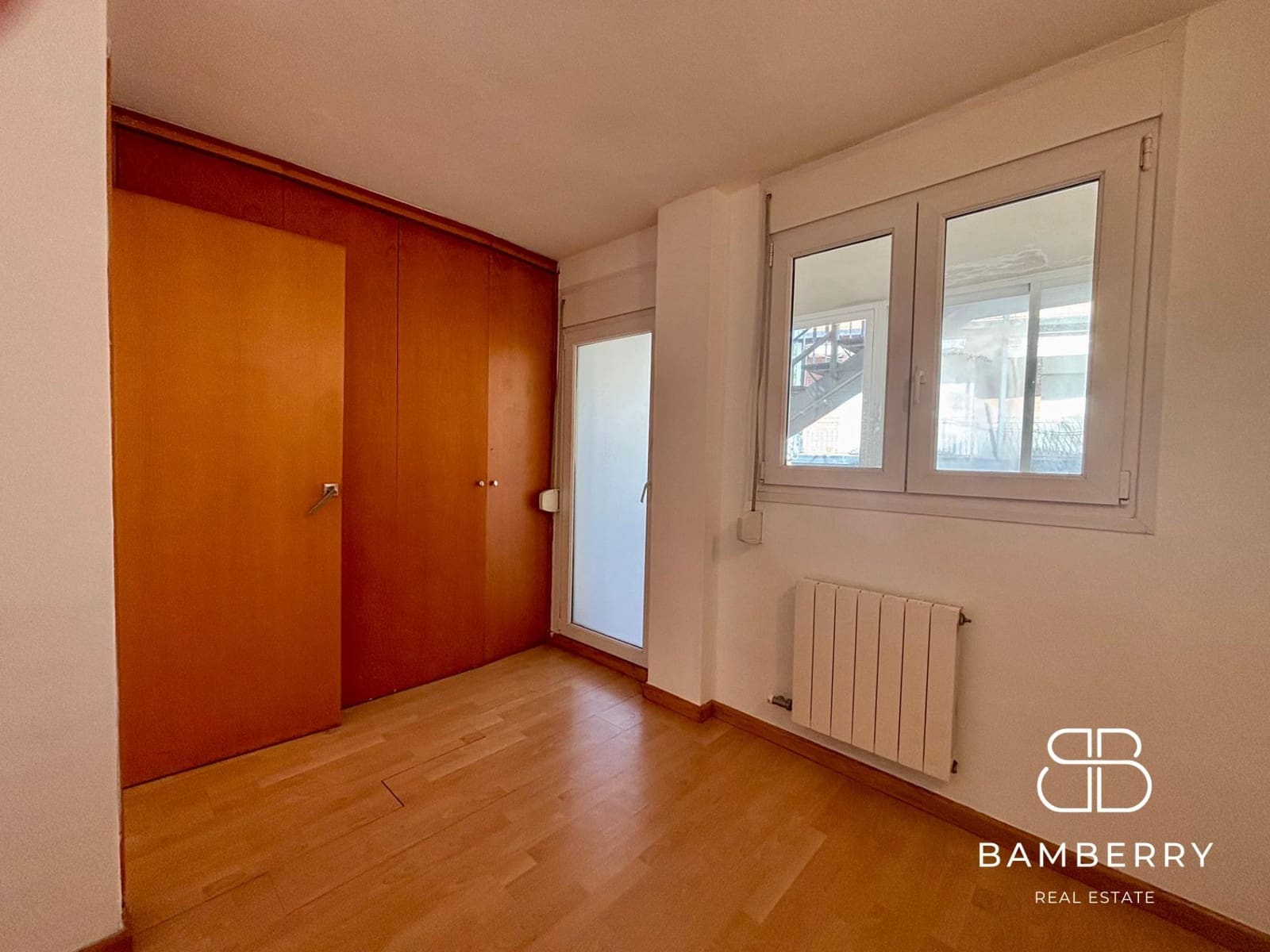 3 bedroom Flat for sale in Castelldefels with garage - € 520,000 (Ref: 9181514)