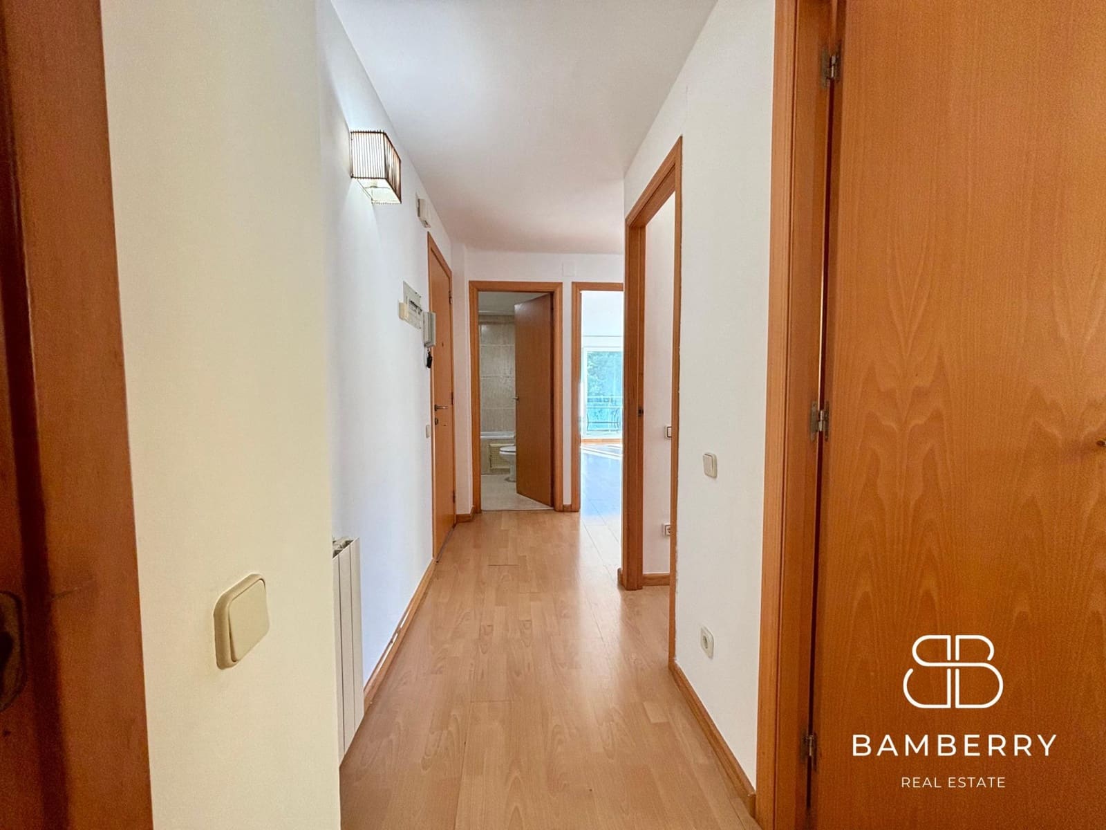 3 bedroom Flat for sale in Castelldefels with garage - € 520,000 (Ref: 9181514)