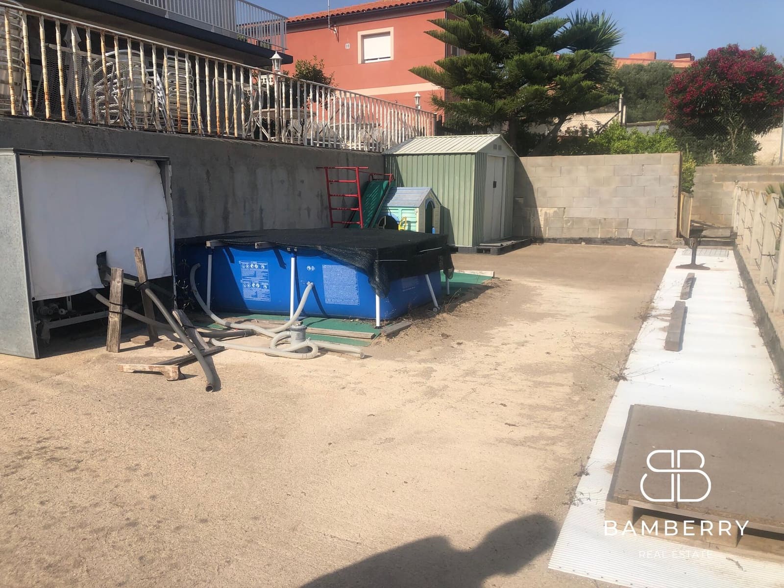 4 soveværelse Villa til salg i Aiguamurcia med garage - € 359.000 (Ref: 9181517)