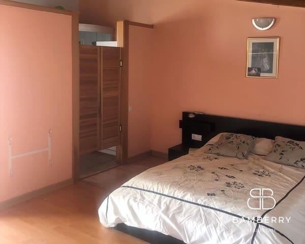 4 bedroom Villa for sale in Aiguamúrcia with garage - € 359,000 (Ref: 9181517)