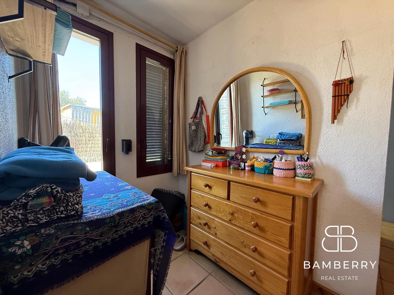 5 bedroom Terraced Villa for sale in Cadaques with garage - € 929,000 (Ref: 9181518)