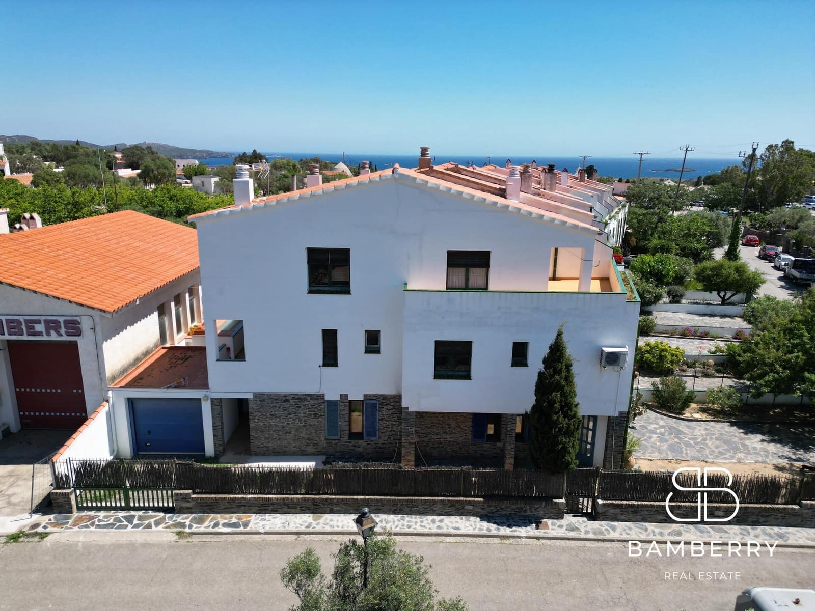 5 bedroom Terraced Villa for sale in Cadaques - € 925,000 (Ref: 9181518)