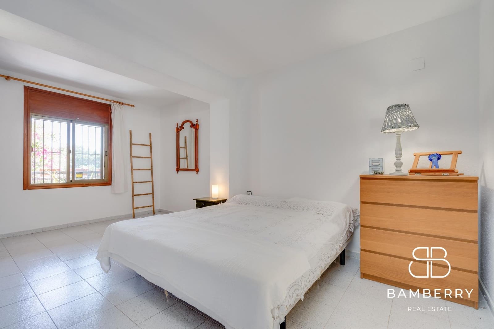 Piso de 5 habitaciones en Castelldefels en venta - 439.000 € (Ref: 9181519)