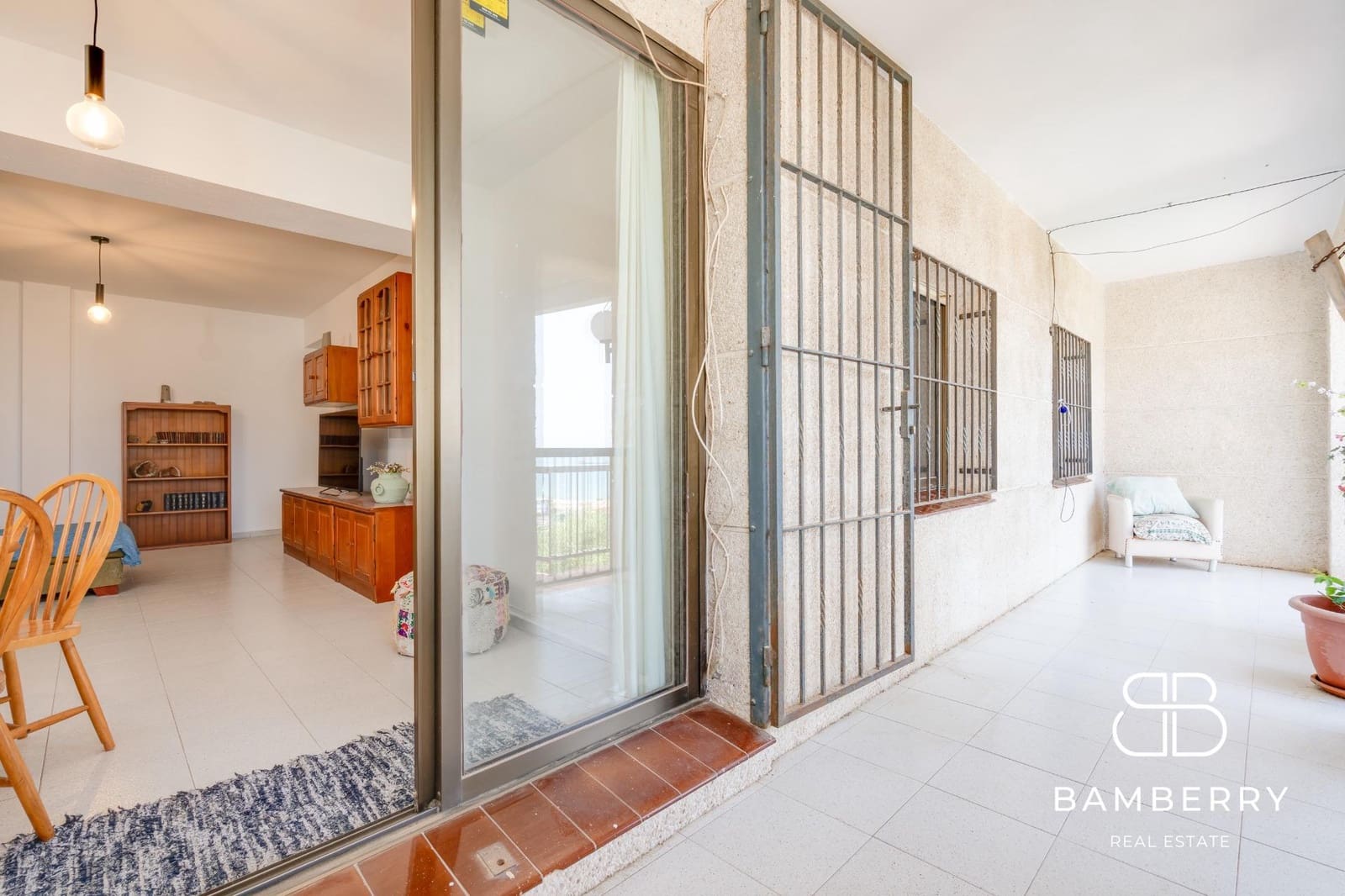 Piso de 5 habitaciones en Castelldefels en venta - 439.000 € (Ref: 9181519)