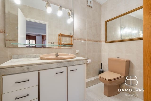 5 sypialnia Mieszkanie na sprzedaż w Castelldefels - 439 000 € (Ref: 9181519)