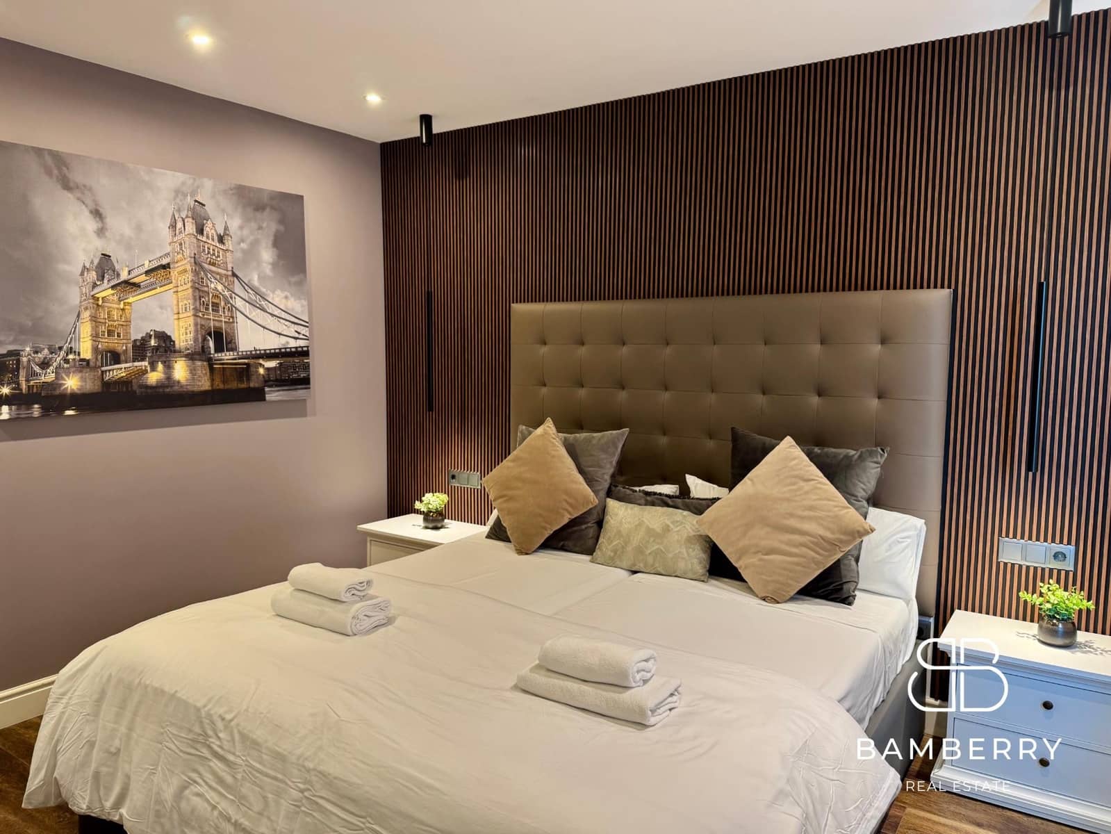 5 bedroom Villa for sale in Castelldefels with garage - € 1,890,000 (Ref: 9181523)