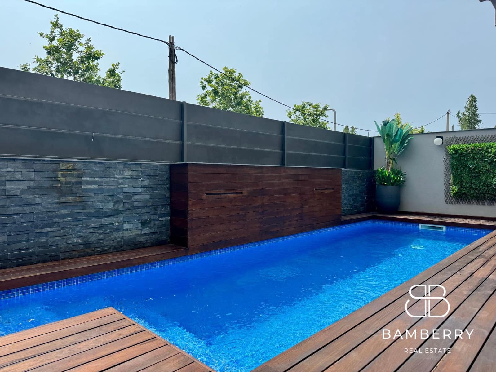 5 bedroom Villa for sale in Castelldefels with garage - € 1,890,000 (Ref: 9181523)