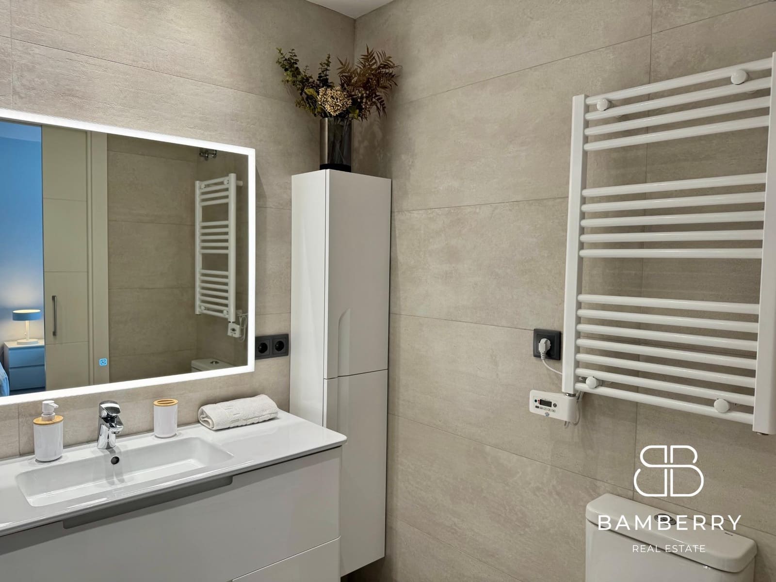 5 bedroom Villa for sale in Castelldefels with garage - € 1,890,000 (Ref: 9181523)