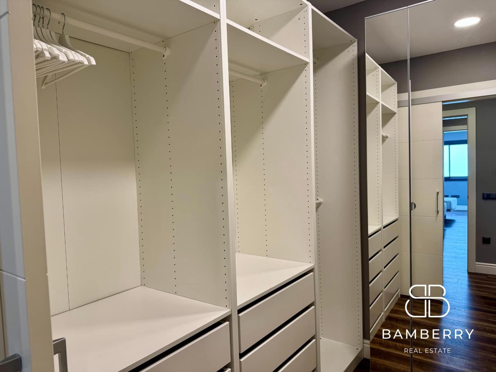 5 bedroom Villa for sale in Castelldefels with garage - € 1,890,000 (Ref: 9181523)