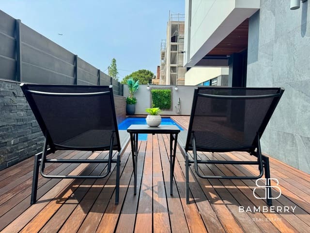 5 bedroom Villa for sale in Castelldefels with garage - € 1,890,000 (Ref: 9181523)