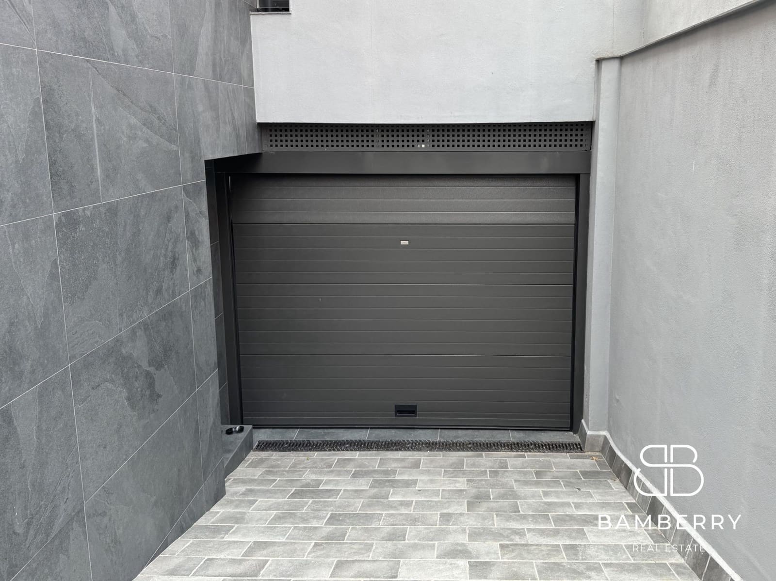 5 bedroom Villa for sale in Castelldefels with garage - € 1,890,000 (Ref: 9181523)