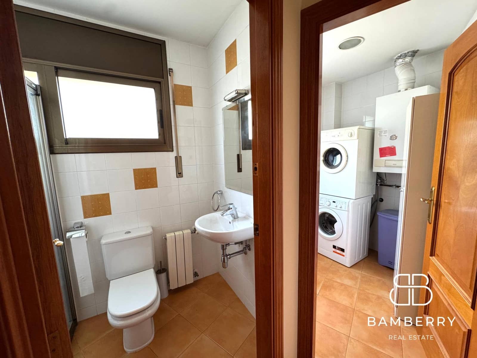 5 bedroom Apartment for sale in Gava with garage - € 589,000 (Ref: 9181524)