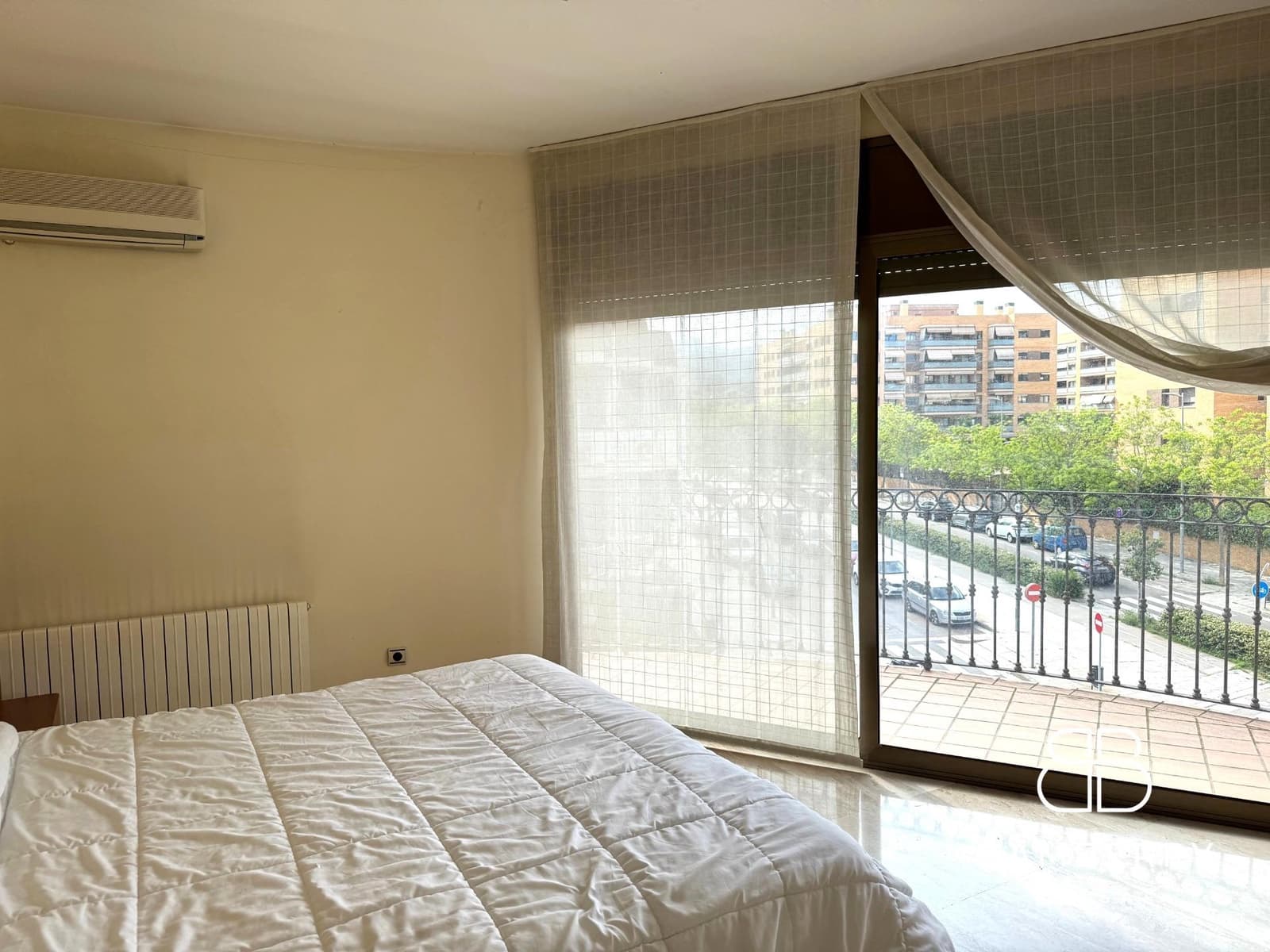 5 bedroom Apartment for sale in Gava with garage - € 589,000 (Ref: 9181524)